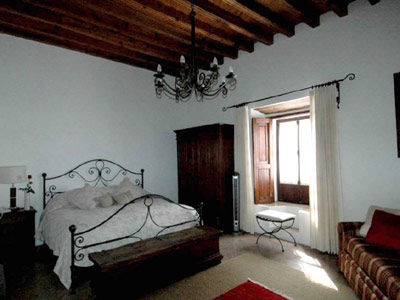 Los Agaves Hotel Альенде Экстерьер фото